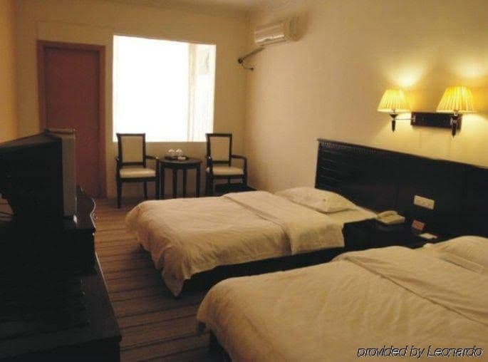 Oriental Pearl Hotel Oriental Pearl Hotel