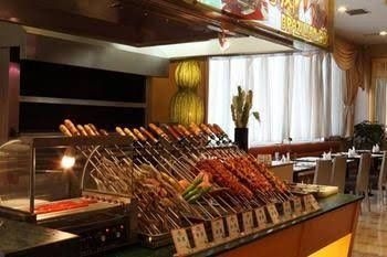 Qingdao Blue Horizon Marina Gold Hotel1