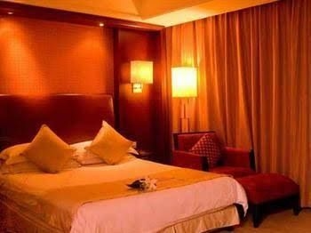 Century Dawn International Hotel2