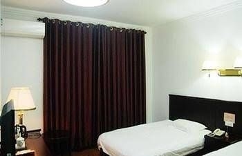Jingfeng Business Hotel2