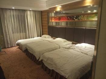 Hezhou Joy City Hotel4