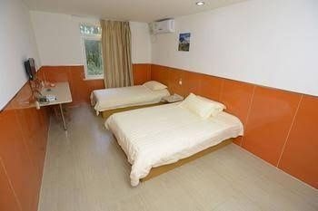 99 Inn Shanghai Jinshan Chengshishatan Branch4