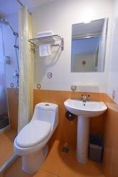 99 Inn Shanghai Jinshan Chengshishatan Branch2