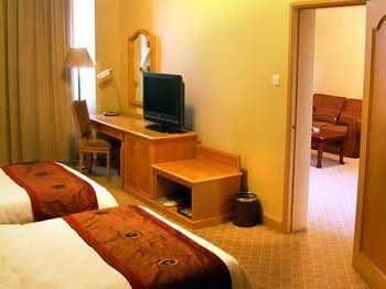 Changchun Redbuds Hotel Changchun Redbuds Hotel