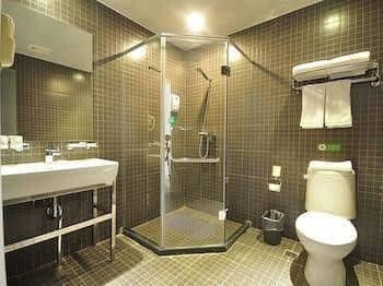 Motel 168 Shanghai Pudong Xinjingqiao Road Branch Motel 168 Shanghai Pudong Xinjingqiao Road Branch