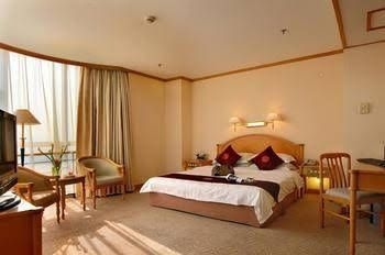 Zhenjiang International Hotel4
