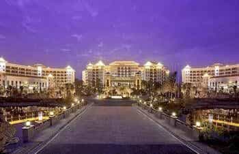 Mels Weldon Evergreen Lake Heyuan Mels Weldon Evergreen Lake Heyuan