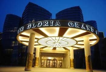 Jiarun Gloria Plaza Hotel3