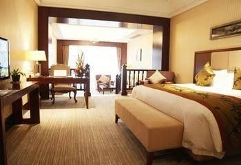 Jiarun Gloria Plaza Hotel2