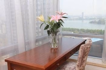 Nanjing ZD Laker Apartment1