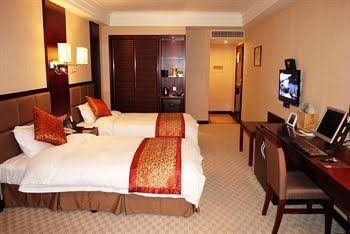 Rongding Binjiang Hotel3