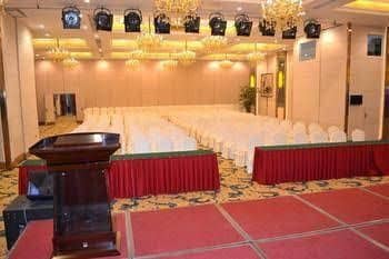 Zhuhai Crown Holiday Hotel Zhuhai Crown Holiday Hotel