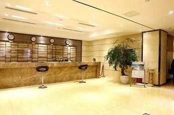 Fenghuang Hotel3
