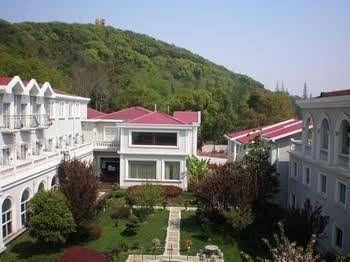 Lan Sun Mountain Villa1