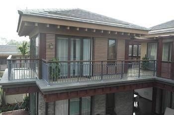 Hainan Mount Qixian Tang Hotel1