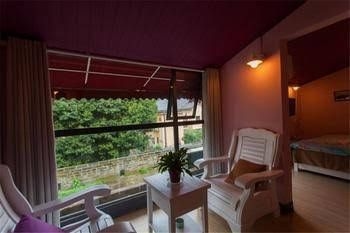 No. 16 West Lane Inn Guilin2