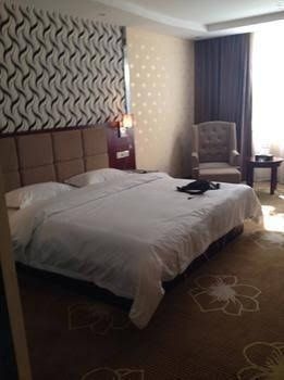 One More Day Hotel2