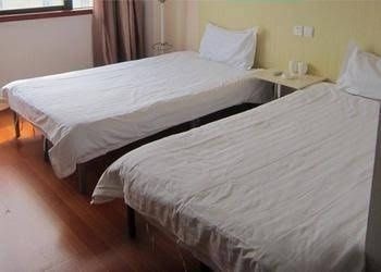 Luoyang White-collar Hotel1