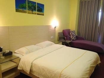 South Ninghua Kai Apartment Hotel1