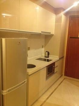 Nanjing Crystal Executive Apartment4