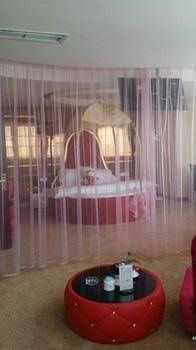 Chongqing Xinhao Theme Hotel4
