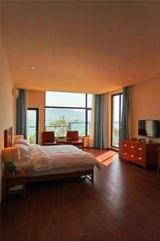 Magpies Habitat Erhai Resort Hotel Magpies Habitat Erhai Resort Hotel