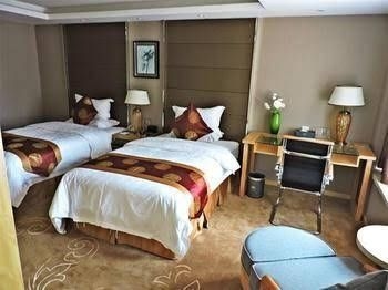 Four Seasons Huating Hotel3