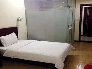 Zhonglian Xinhua Hotel West Railway Station Branch Zhonglian Xinhua Hotel West Railway Station Branch