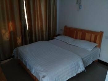 Fengqing Express Hotel1