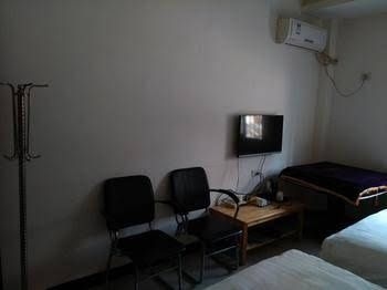 Fengqing Express Hotel3