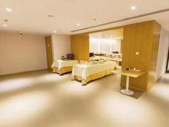 จีโฮเต็ล เซี่ยงไฮ้ โจวผู่ ว่านต่าพลาซ่า (Ji Hotel Shanghai Zhoupu Wanda Plaza)2