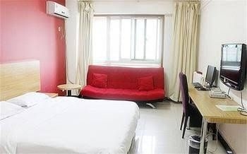 Bazaar Fashion Hotel2