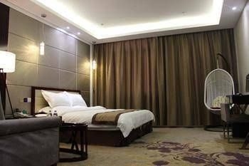 Art Hotel Vienna- Luoyang1