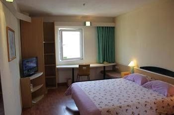 Motel 168 Qingdao Changjiang Middle Road4