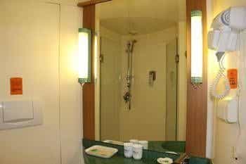 Motel 168 Qingdao Changjiang Middle Road Motel 168 Qingdao Changjiang Middle Road