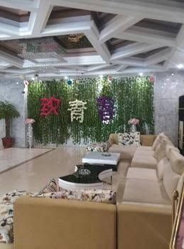 To Youth Themed Hotel0