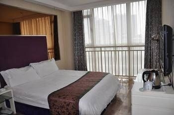 Rafael Hotel4