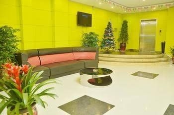 Yiju Business Hotel4