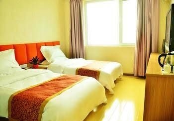 Yiju Business Hotel3