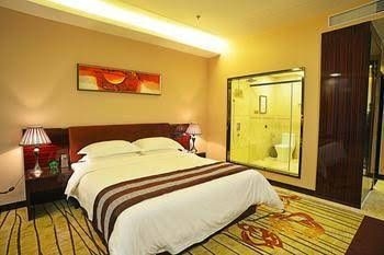 Liangfan Holiday Inn0