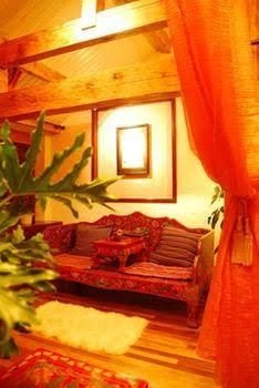 Adu's Room Inn- Shuhe2