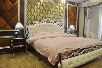 Luoyang Fengtaihaodi Theme Hotel1