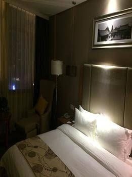 Kaifeng Zhongzhou Delicate Hotel1