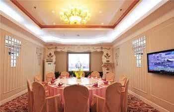 Jinghu Hotel