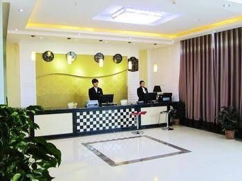 Zhengzhou Longfei Hotel3