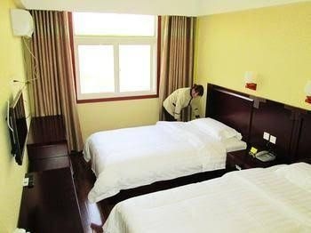 Zhengzhou Longfei Hotel2