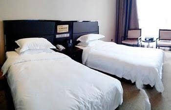 Changyang Xiazhou Qingjiang Holiday Hotel1