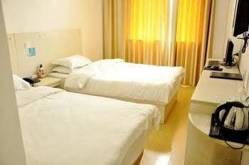 Yuejia Express Hotel Suzhou Xinyuan Road2