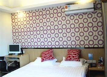 Luoyuan Spring Business Hotel4