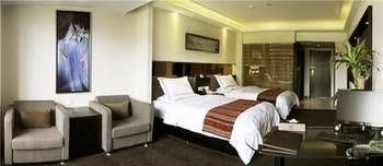 Sancana Holiday Inn4